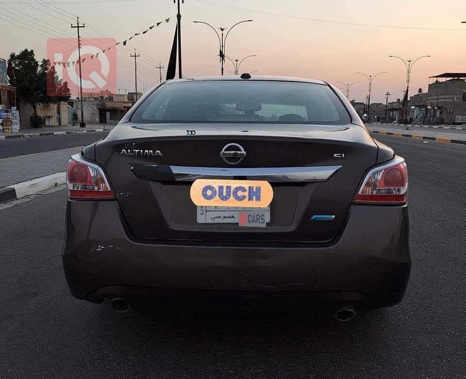 نيسان ألتيما